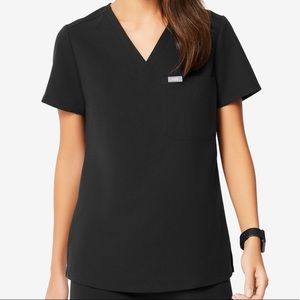 FIGS Scrub Top